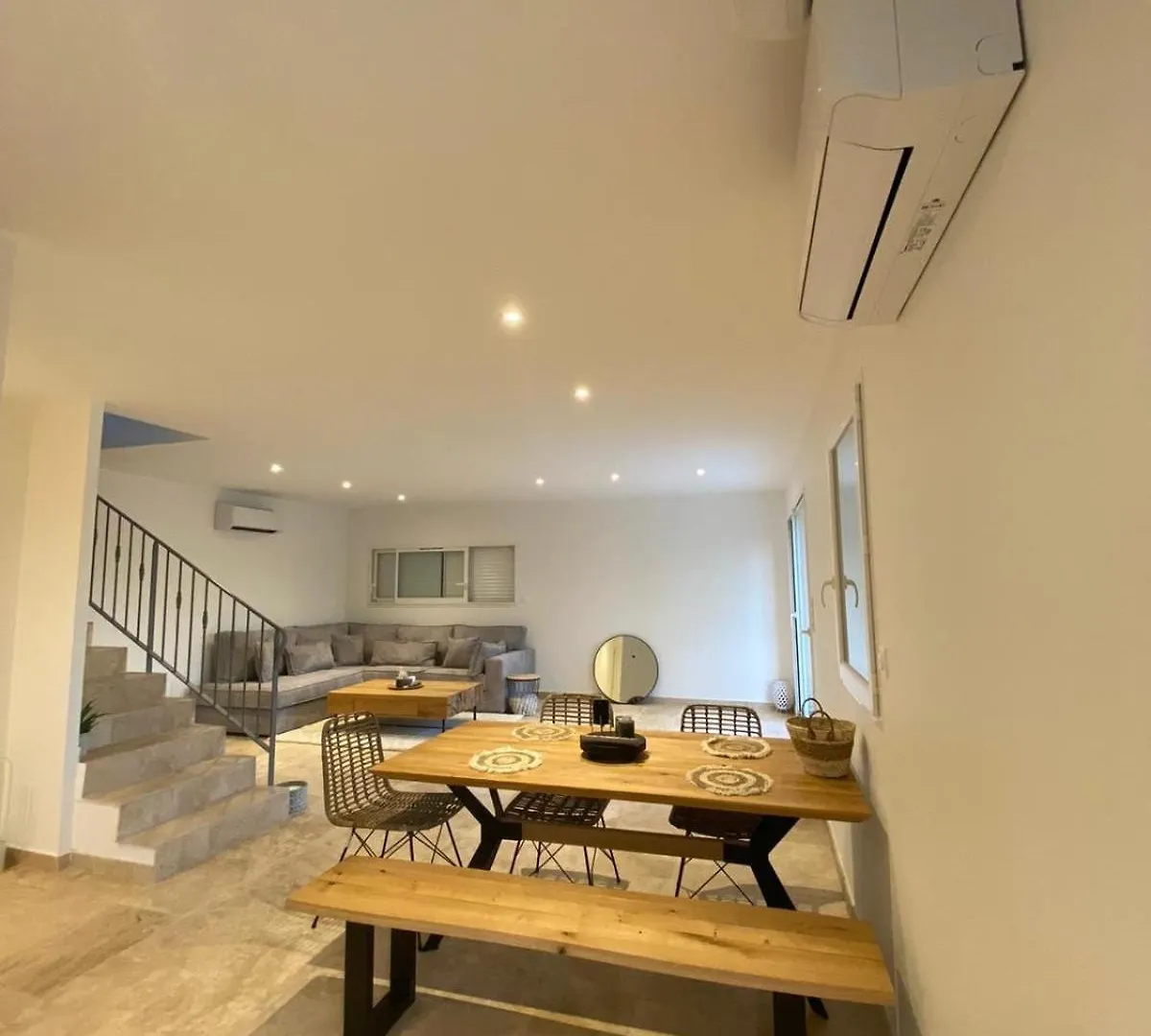 La Maison Myssa Apt 0*,  France